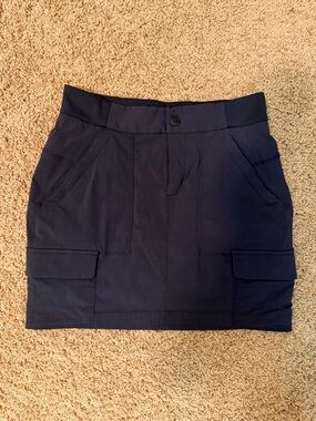 Athleta Trekkie Utility Skort